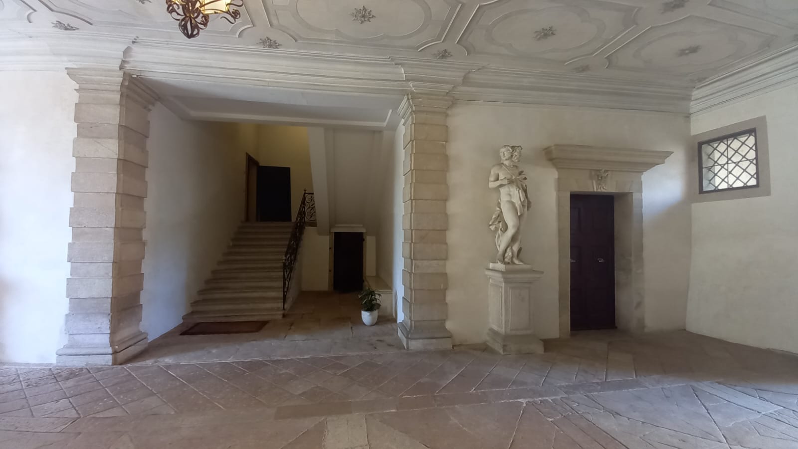 d7937b8d-e51a-44fa-ace0-28b0b5f7e874